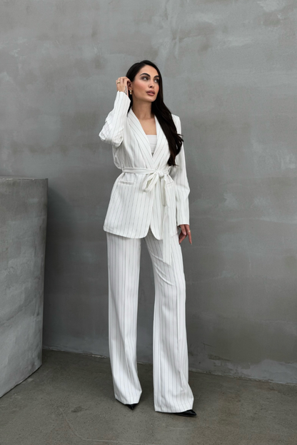 Kadın Çizgili Kuşaklı Blazer Ceket Pantolon Takım
