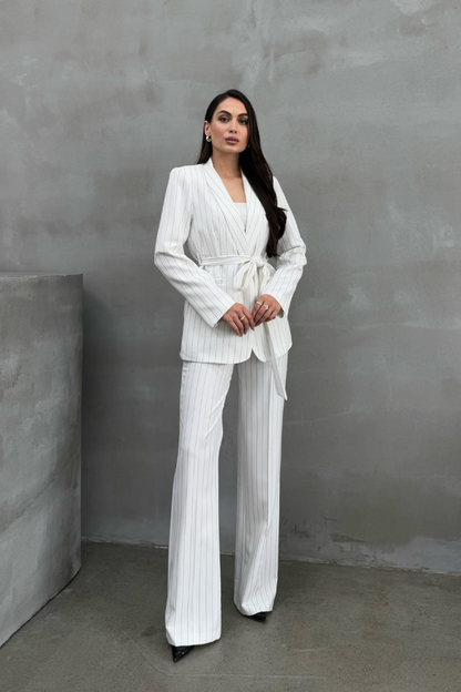 Kadın Çizgili Kuşaklı Blazer Ceket Pantolon Takım