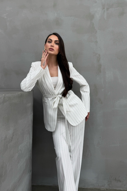 Kadın Çizgili Kuşaklı Blazer Ceket Pantolon Takım
