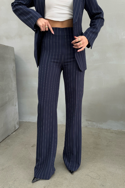 Kadın Çizgili Kuşaklı Blazer Ceket Pantolon Takım
