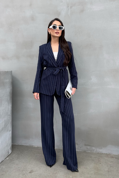 Kadın Çizgili Kuşaklı Blazer Ceket Pantolon Takım