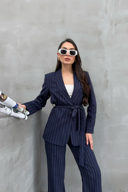 Kadın Çizgili Kuşaklı Blazer Ceket Pantolon Takım