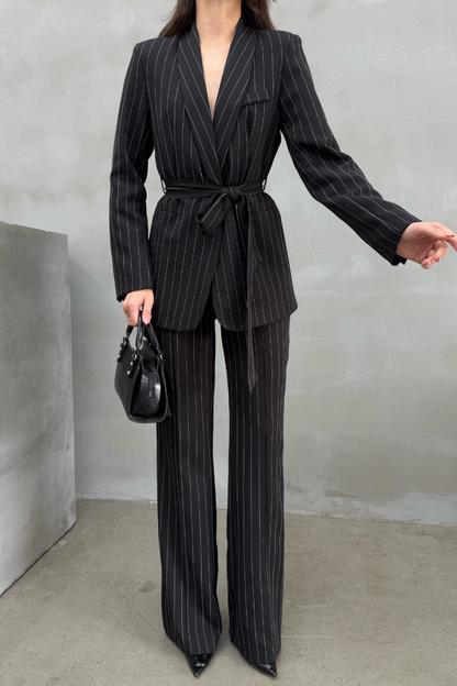 Kadın Çizgili Kuşaklı Blazer Ceket Pantolon Takım