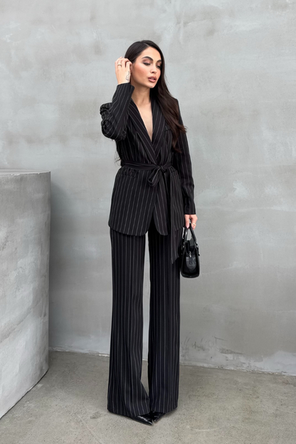 Kadın Çizgili Kuşaklı Blazer Ceket Pantolon Takım
