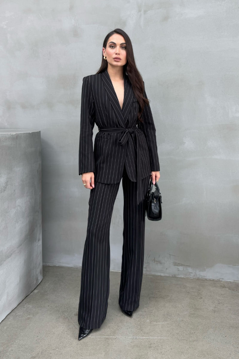 Kadın Çizgili Kuşaklı Blazer Ceket Pantolon Takım