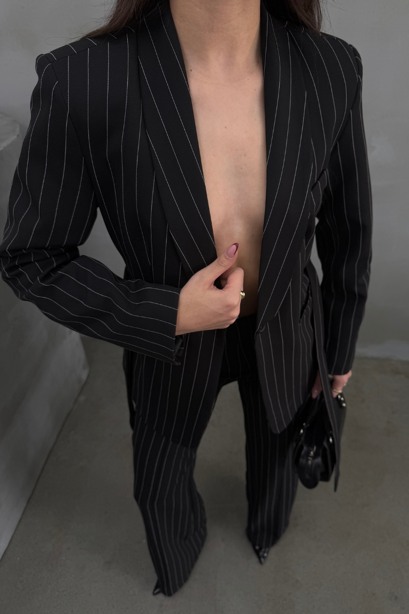 Kadın Çizgili Kuşaklı Blazer Ceket Pantolon Takım