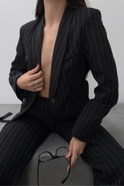 Kadın Çizgili Kuşaklı Blazer Ceket Pantolon Takım