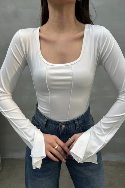 Kadın Bluz İspanyol Kol Dikiş ve Bağlama Detaylı Sırt Dekolteli U Yaka Bluz