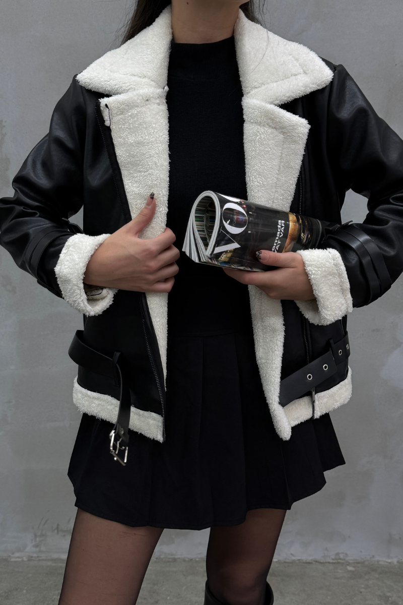 Kadın İçi Beyaz Kürklü Siyah Kısa Biker Deri Ceket Mont