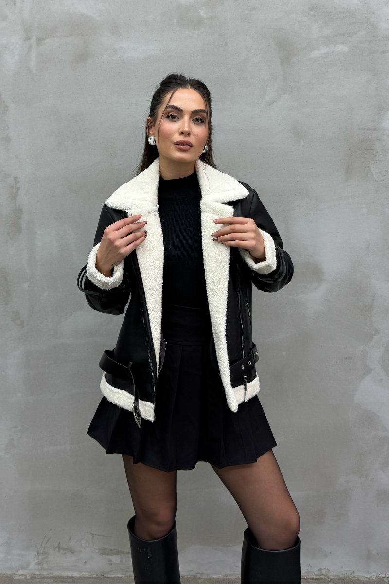 Kadın İçi Beyaz Kürklü Siyah Kısa Biker Deri Ceket Mont