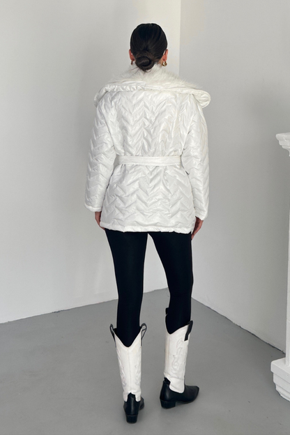 Kadın Şişme Mont Geniş Yaka Kemerli İçi Kürklü Kapitone Mont