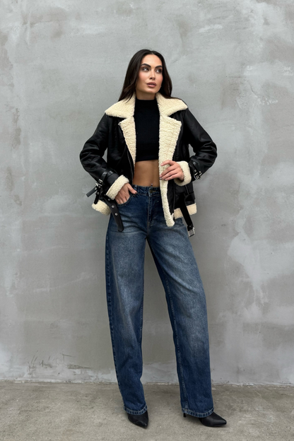 Kadın İçi Beyaz Kürklü Siyah Kısa Biker Deri Ceket Mont