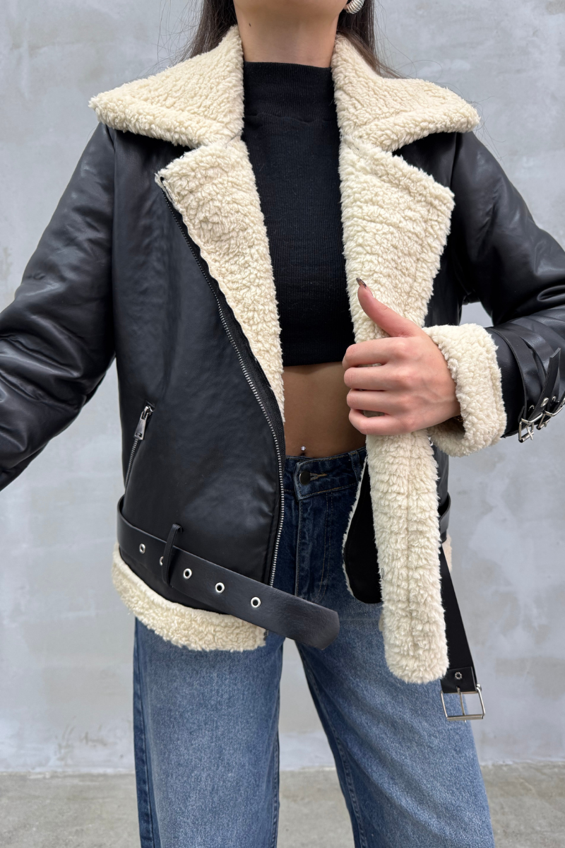 Kadın İçi Beyaz Kürklü Siyah Kısa Biker Deri Ceket Mont