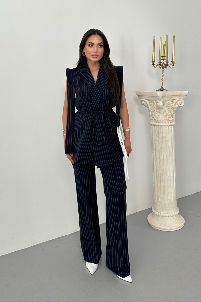 Kadın Alt Üst İkili Takım Çizgili Omuz Detaylı Kuşaklı Yelek Pantolon Takım