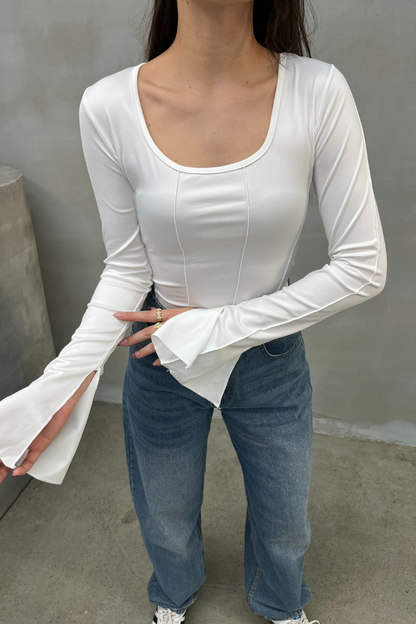 Kadın Bluz İspanyol Kol Dikiş ve Bağlama Detaylı Sırt Dekolteli U Yaka Bluz