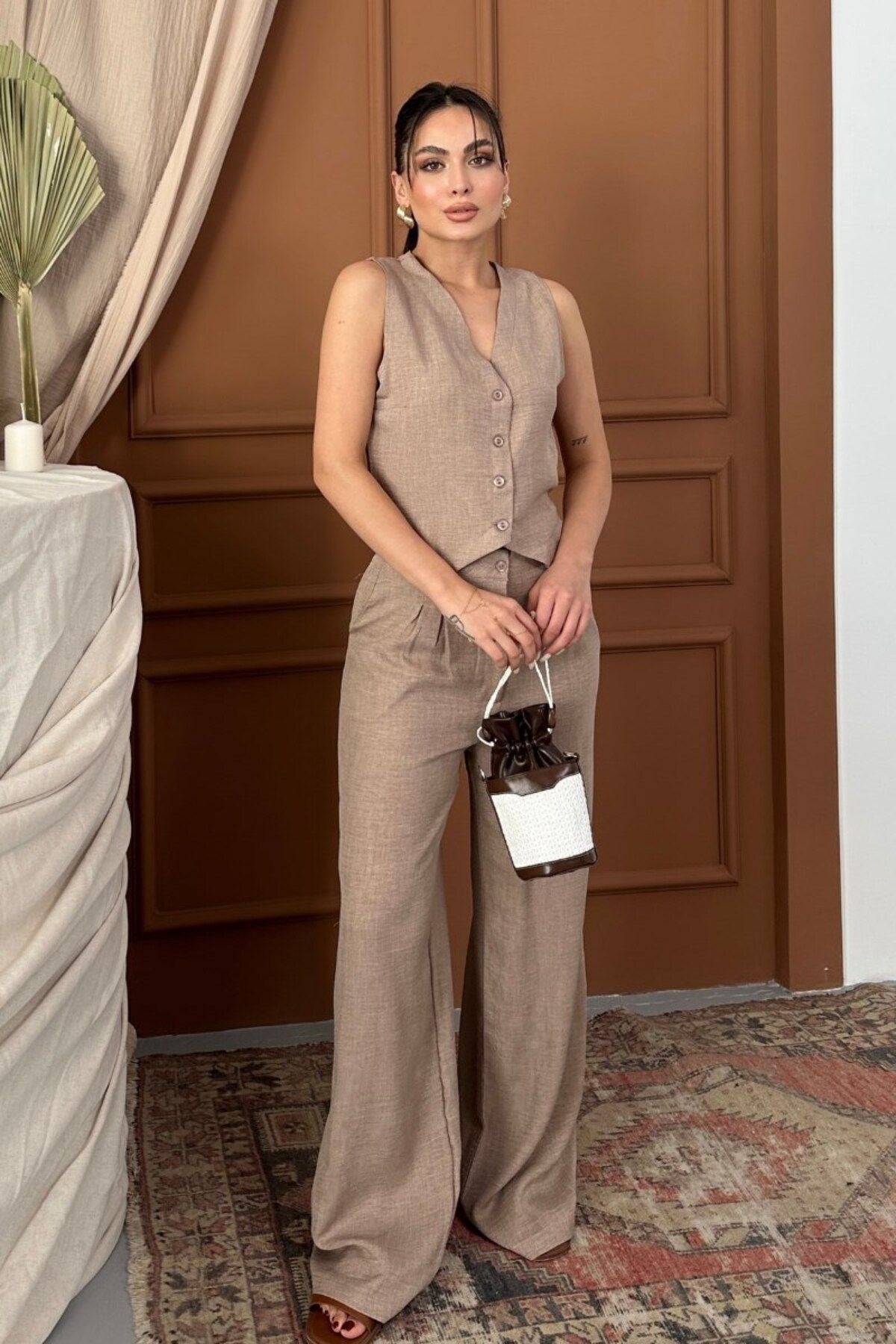 Kadın Alt Üst Takım Keten Düğmeli V Yaka Yelek Bol Paça Pantolon Takım