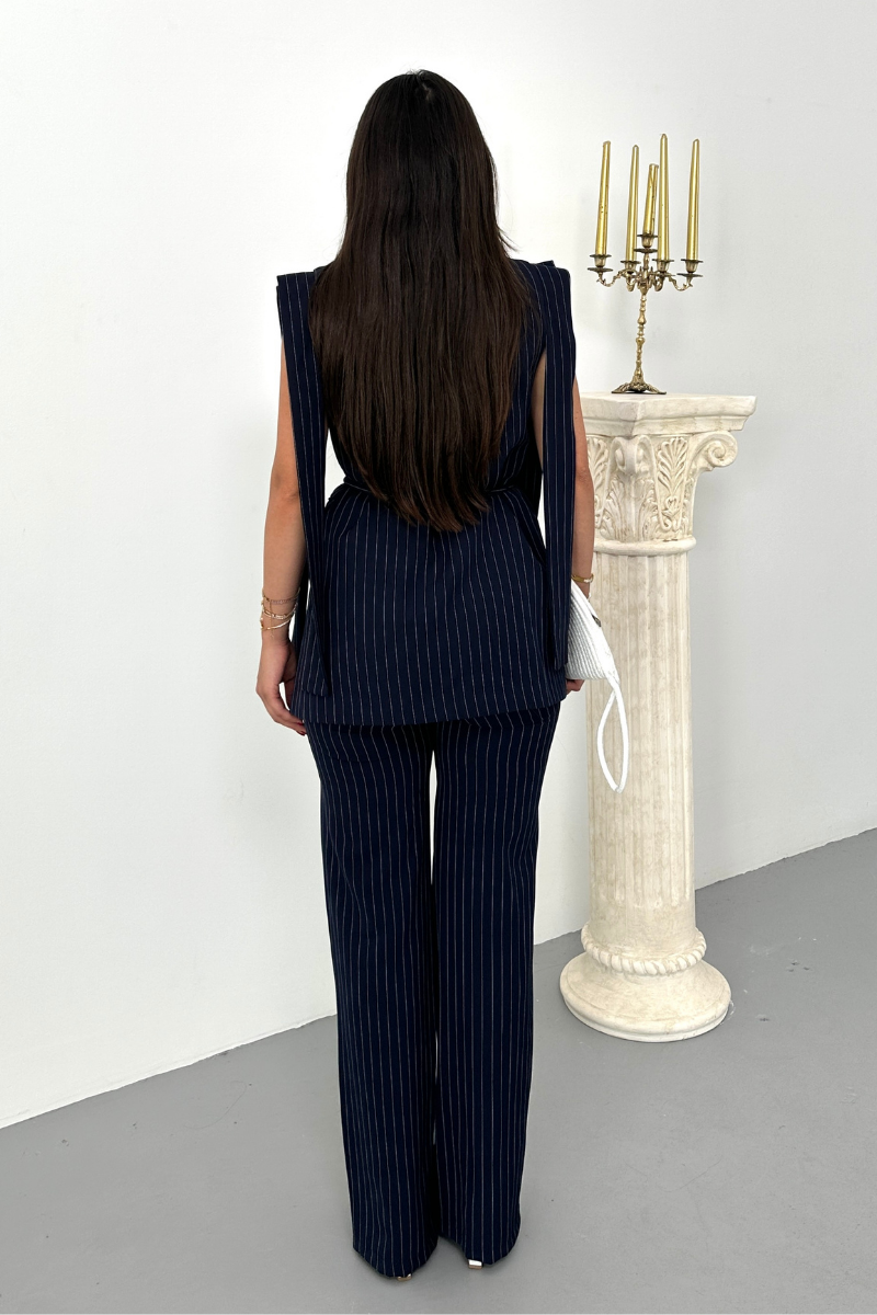 Kadın Alt Üst İkili Takım Çizgili Omuz Detaylı Kuşaklı Yelek Pantolon Takım
