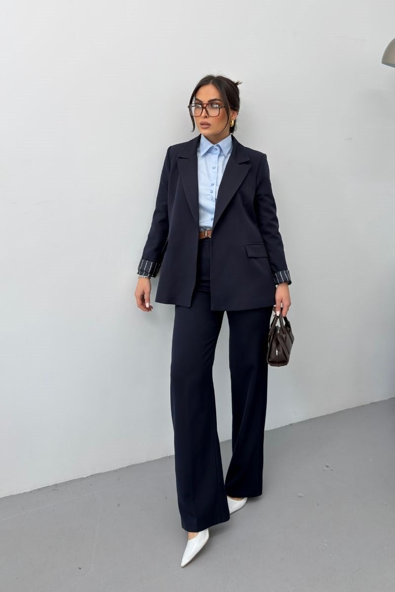 Kadın İkili Alt Üst Takım Kemerli Çizgili Astarlı Cep Detaylı Regular Blazer Ceket Pantolon Takım