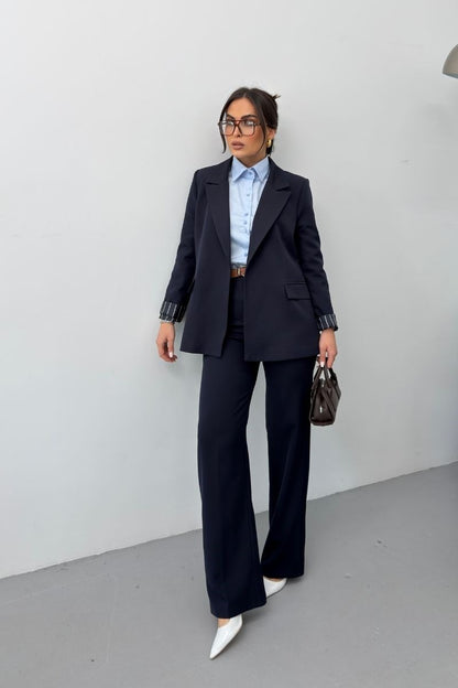 Kadın İkili Alt Üst Takım Kemerli Çizgili Astarlı Cep Detaylı Regular Blazer Ceket Pantolon Takım