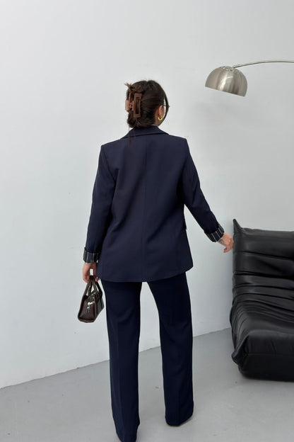 Kadın İkili Alt Üst Takım Kemerli Çizgili Astarlı Cep Detaylı Regular Blazer Ceket Pantolon Takım