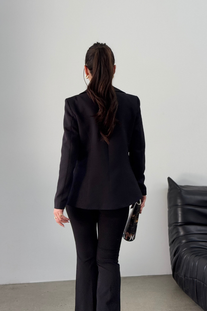 Kadın Blazer Ceket Kısa Düğmeli Astarlı Vatkalı Ceket