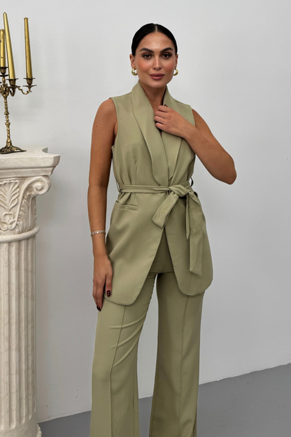 Kadın İkili Alt Üst Takım Şık Kuşaklı Cep Detaylı Yelek Pantolon Takım