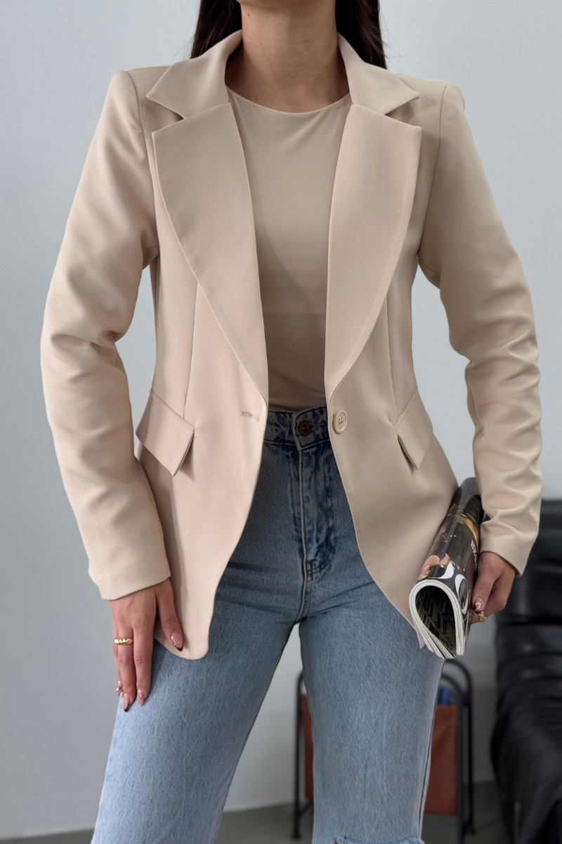 Kadın Blazer Ceket Kısa Düğmeli Astarlı Vatkalı Ceket