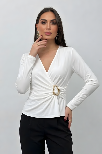 Kadın Bluz Gold Toka Detaylı Büzgülü Kruvaze Yaka Uzun Kollu Sandy Kumaş Likralı Şık Bluz