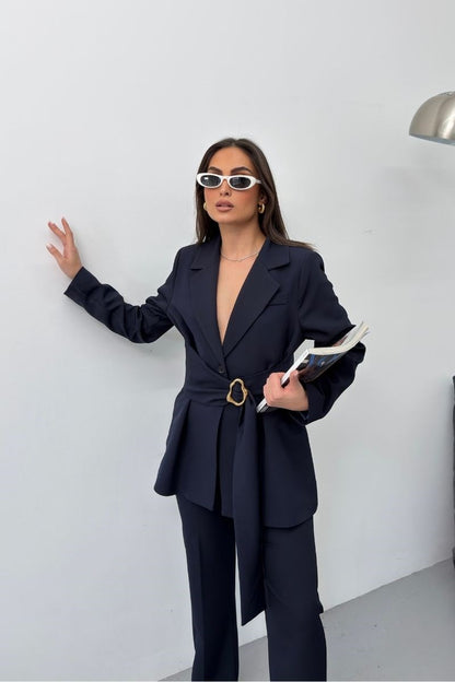 Kadın İkili Alt Üst Takım Şık Gold Tokalı Kuşaklı Blazer Ceket Bol Paça Pantolon Takım