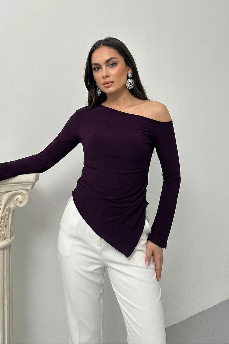 Kadın Bluz Tek Omzu Açık Asimetrik Yandan Büzgülü Uzun Kollu Slim Fit Sandy Bluz