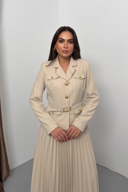 Kadın İkili Alt Üst Takım Şık Kemerli Cep ve Düğme Detaylı Kısa Blazer Ceket Piliseli Uzun Etek Takım