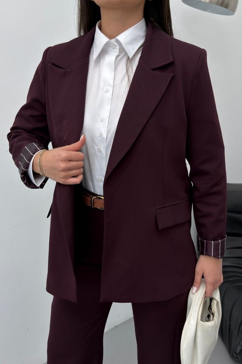 Kadın İkili Alt Üst Takım Kemerli Çizgili Astarlı Cep Detaylı Regular Blazer Ceket Pantolon Takım