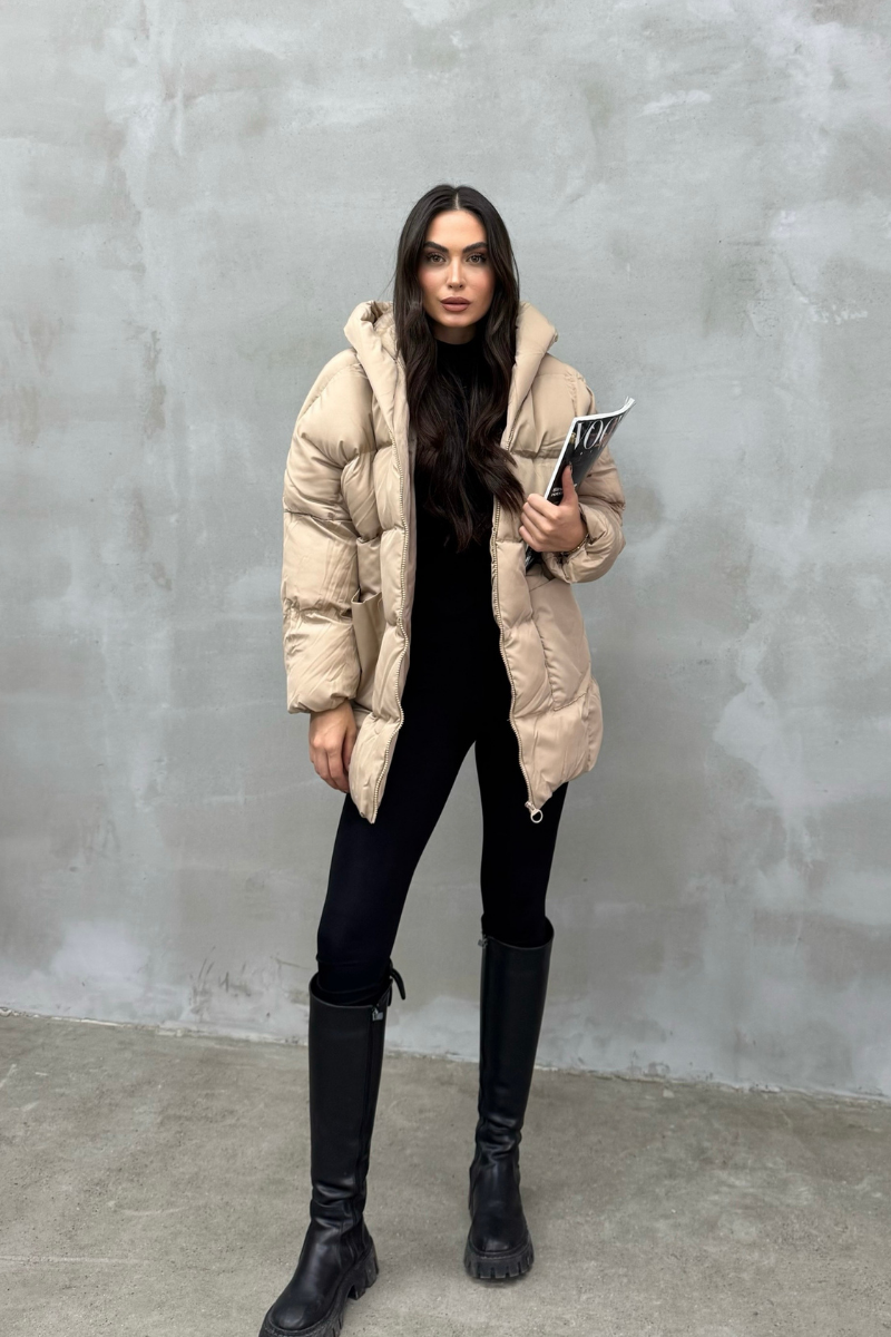 Kadın Kapüşonlu Yarasa Kollu Oversize Şişme Mont