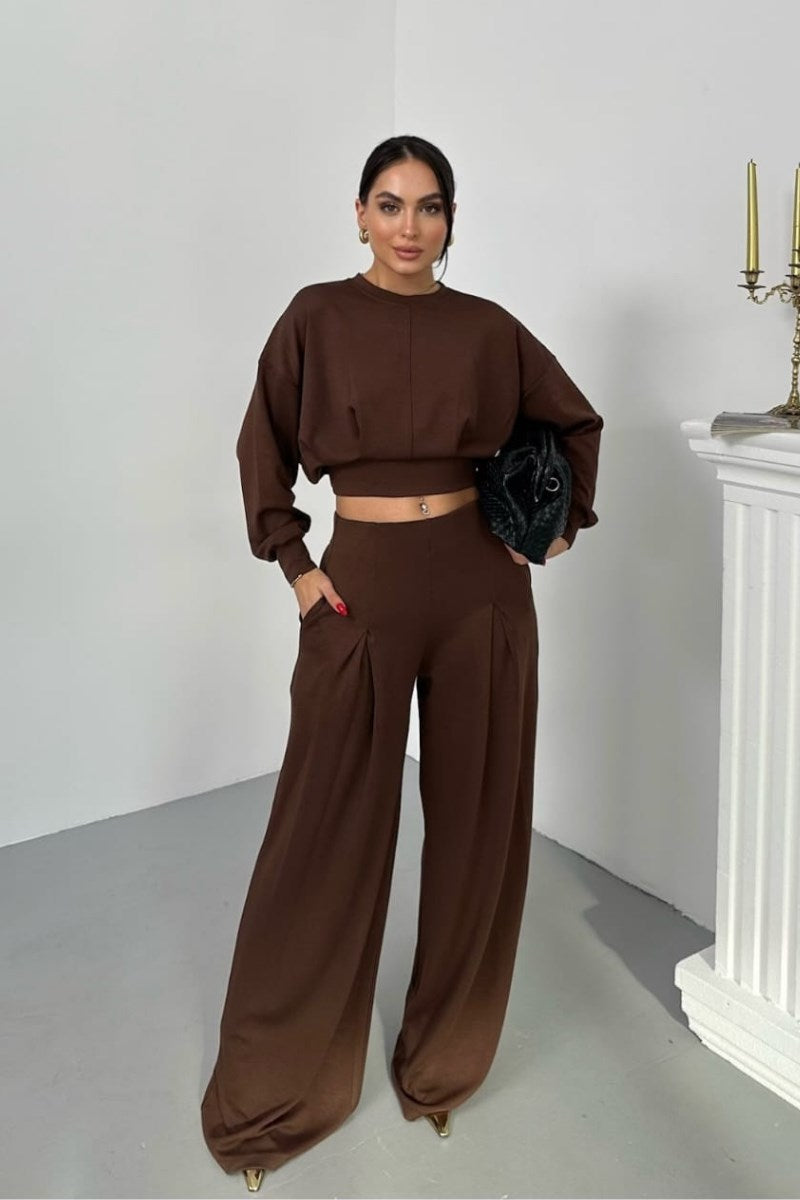 Kadın İkili Alt Üst Takım Modal Kumaş Düşük Omuz Bisiklet Yaka Crop Üst Piliseli Yüksek Bel Geniş Paça Cepli Pantolon Takım