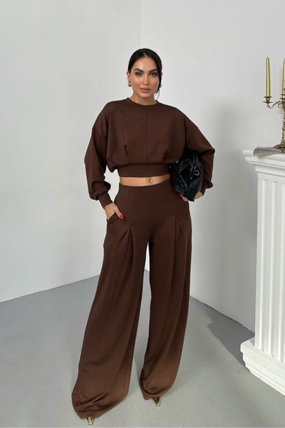 Kadın İkili Alt Üst Takım Modal Kumaş Düşük Omuz Bisiklet Yaka Crop Üst Piliseli Yüksek Bel Geniş Paça Cepli Pantolon Takım