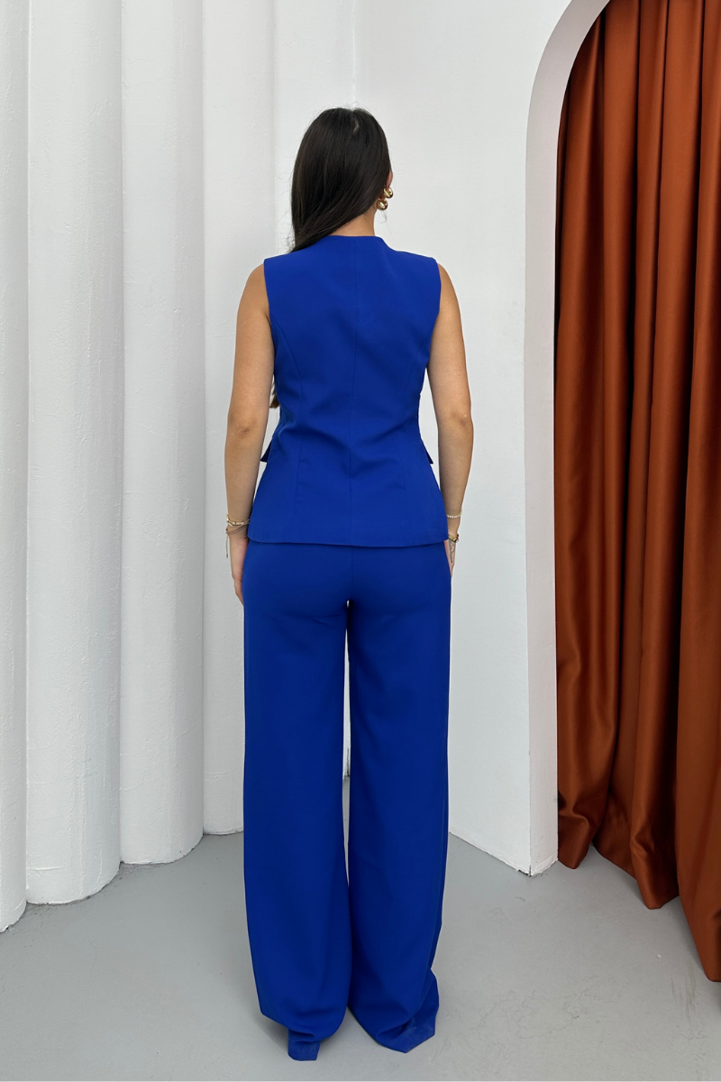 Kadın İkili Alt Üst Takım Şık Düğme Detaylı Kare Yaka Yelek Pantolon Takım