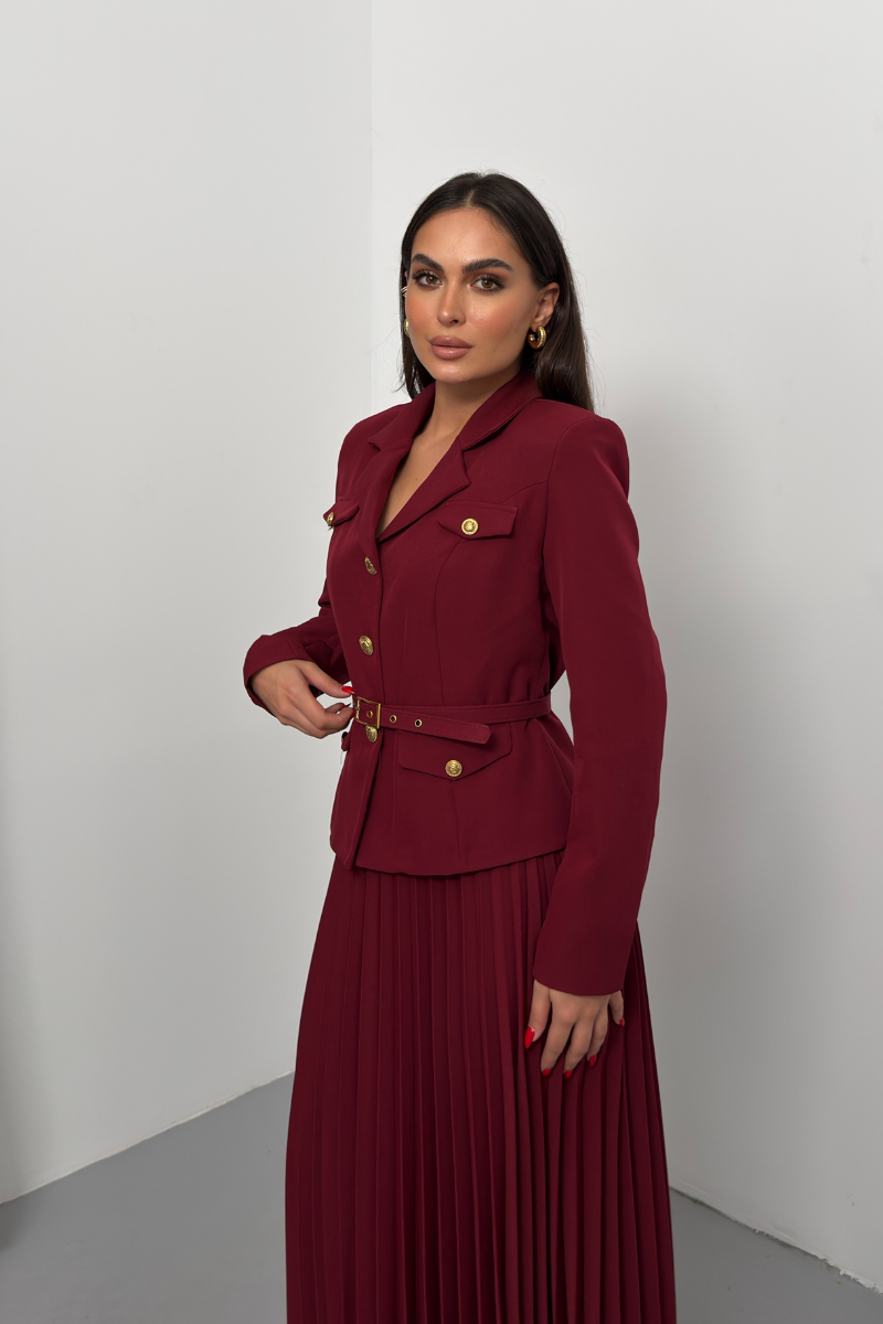 Kadın İkili Alt Üst Takım Şık Kemerli Cep ve Düğme Detaylı Kısa Blazer Ceket Piliseli Uzun Etek Takım