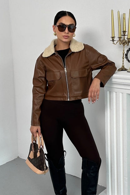 Kadın Crop Ceket Suni Deri Yakası Kürklü Fermuarlı Çift Cepli Kısa Deri Mont