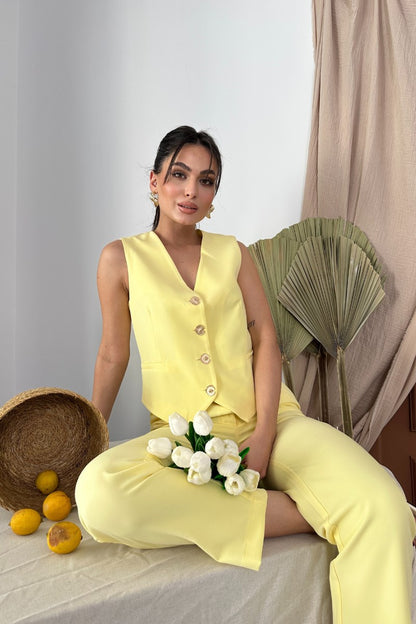 Kadın Alt Üst Takım Şık Gold Düğme Detaylı V Yaka Yelek Pantolon Takım