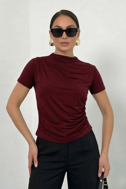 Kadın T-Shirt Kısa Kollu Drape Detaylı Yaka ve Beli Büzgülü Sandy Kumaş Likralı Bluz