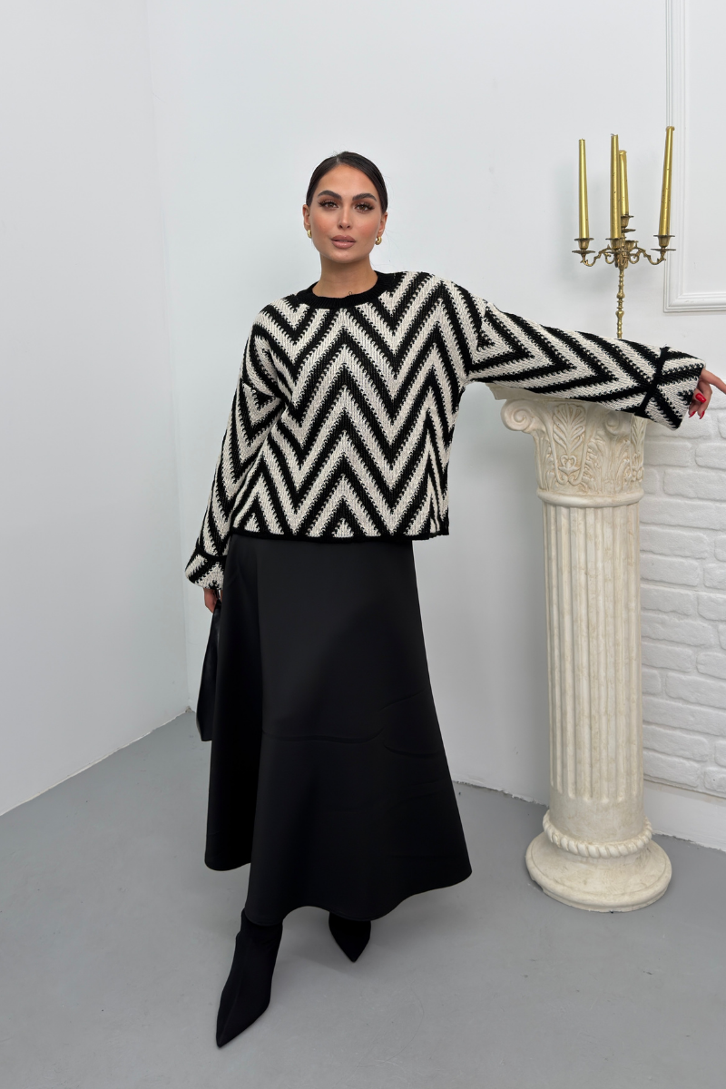 Kadın Kazak Örme Bisiklet Yaka Düşük Omuz Zikzak Desenli Kolu Katlama Detaylı Triko Kazak