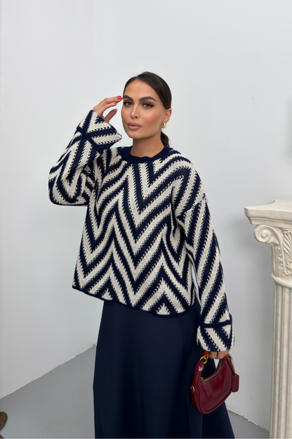 Kadın Kazak Örme Bisiklet Yaka Düşük Omuz Zikzak Desenli Kolu Katlama Detaylı Triko Kazak