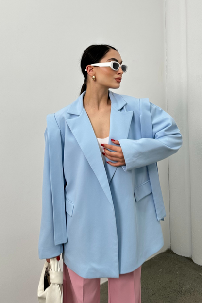 Kadın Oversize Blazer Ceket Kuşaklı Omuz Detaylı