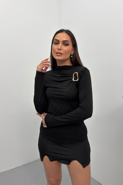 Kadın Bluz Gold Toka Detaylı Büzgülü Uzun Kollu Sandy Kumaş Likralı Şık Bluz