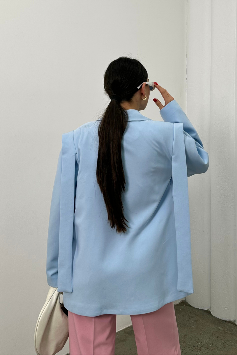 Kadın Oversize Blazer Ceket Kuşaklı Omuz Detaylı