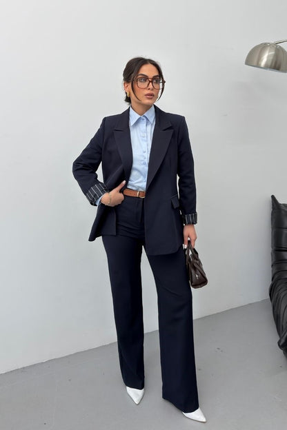 Kadın İkili Alt Üst Takım Kemerli Çizgili Astarlı Cep Detaylı Regular Blazer Ceket Pantolon Takım