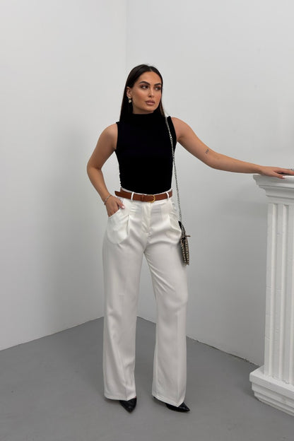 Kadın Pantolon Kemerli Pile Detaylı Çift Cepli Bol Paça Pantolon