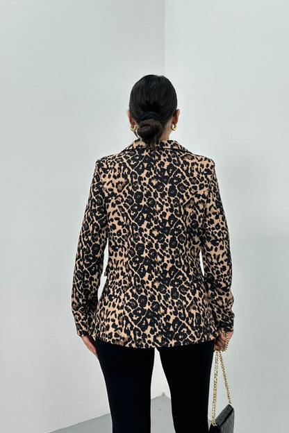 Kadın Blazer Ceket Leopar Desenli Kısa Düğmeli Astarlı Vatkalı Ceket