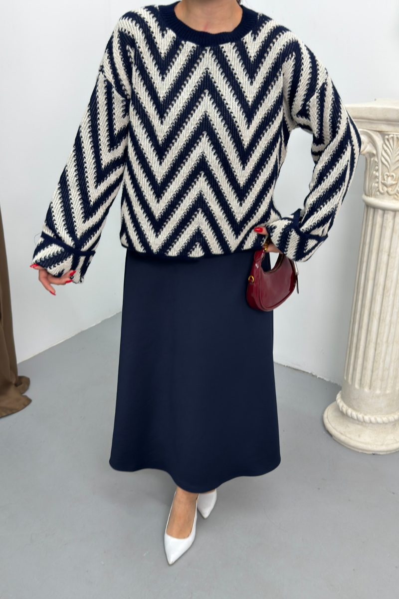 Kadın Kazak Örme Bisiklet Yaka Düşük Omuz Zikzak Desenli Kolu Katlama Detaylı Triko Kazak