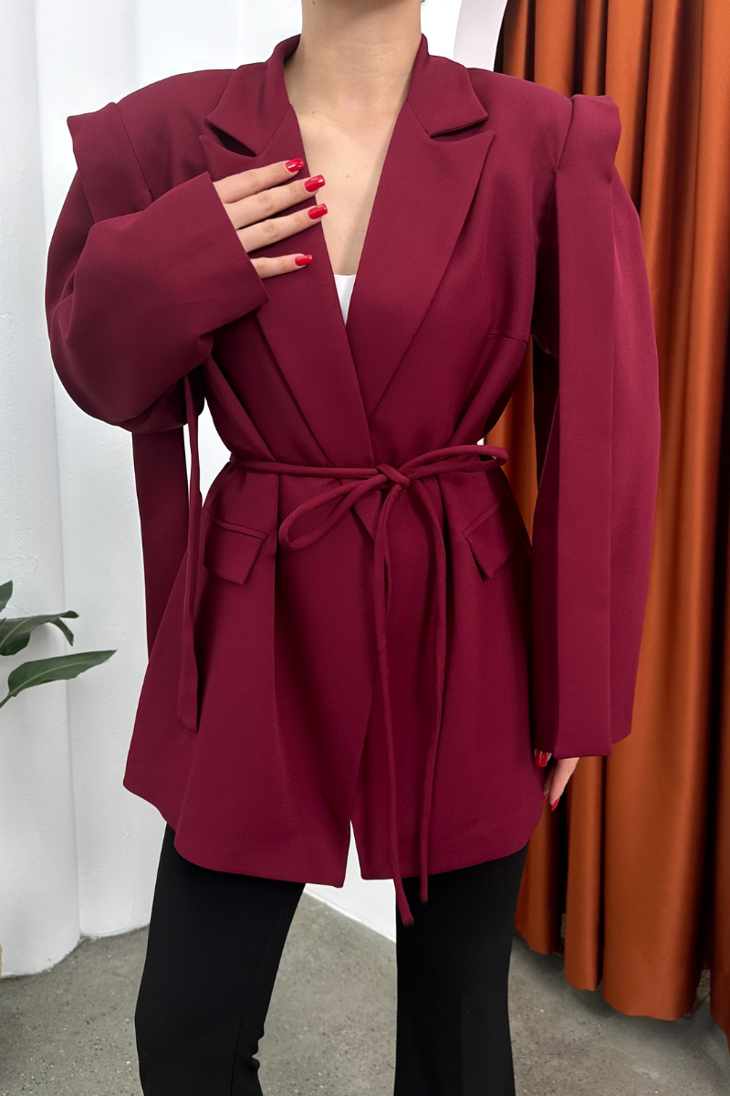 Kadın Oversize Blazer Ceket Kuşaklı Omuz Detaylı